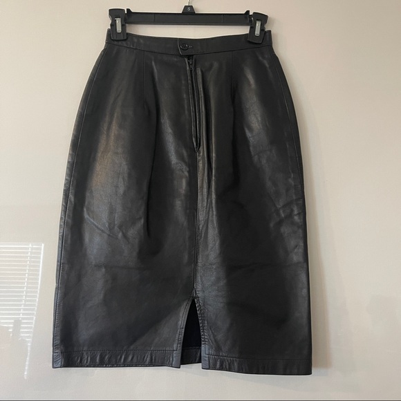 Vintage Miss Bergdorf Now  Black Leather Pencil Skirt XS/S - Picture 3 of 8